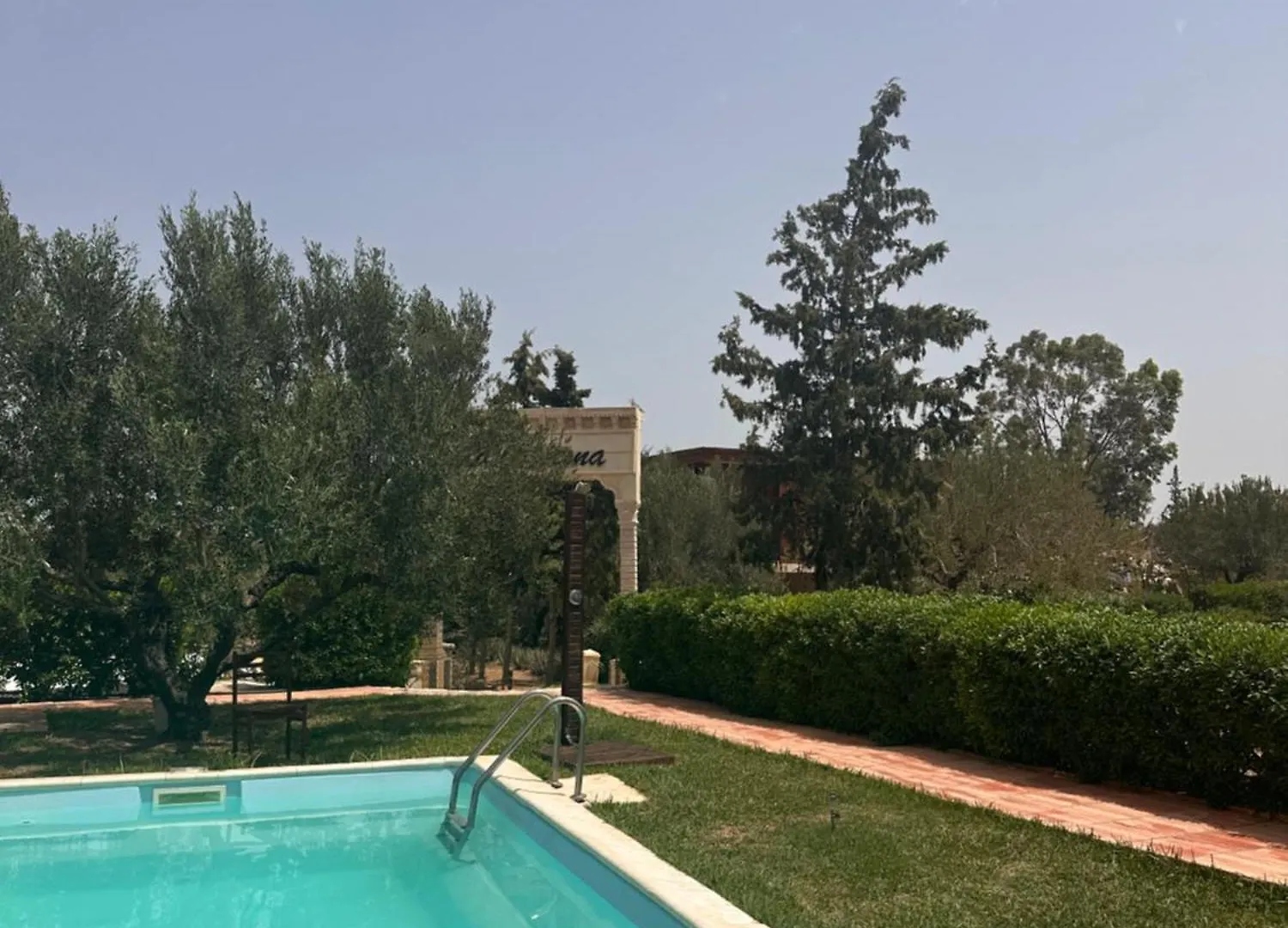 La Cascina Hotel Harqalah Guest house
